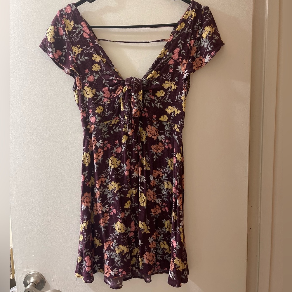 Deep Knotted Floral Flowy Dress